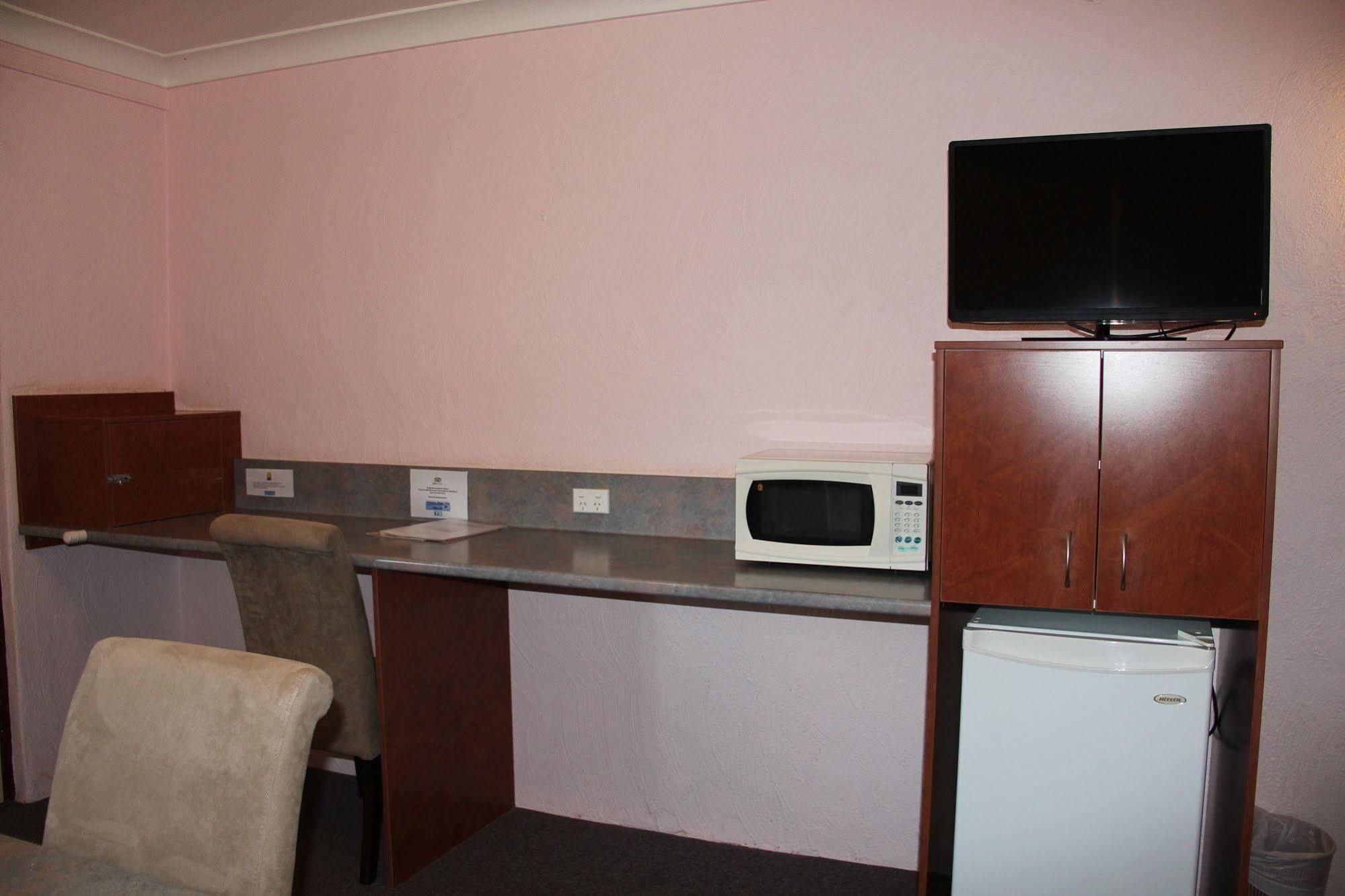 Childers Gateway Motor Inn Zewnętrze zdjęcie